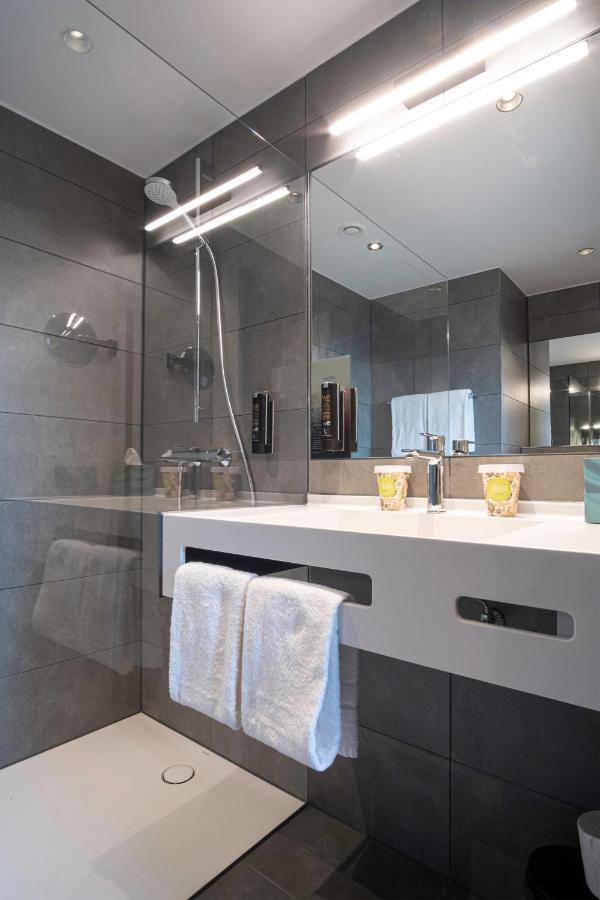 Riku Hotel Ройтлінген Екстер'єр фото