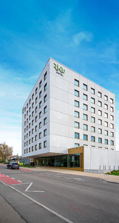 Riku Hotel Ройтлінген Екстер'єр фото